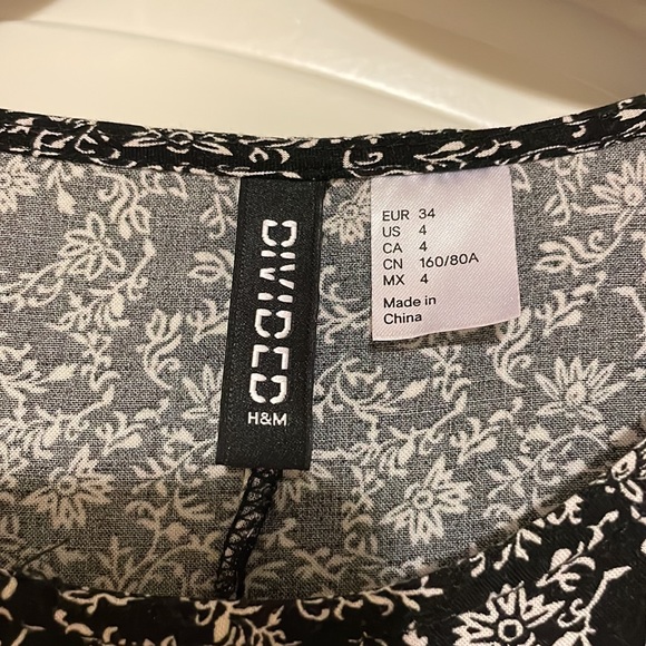 H&M Black and White Babydoll Dress - Picture 2 of 6